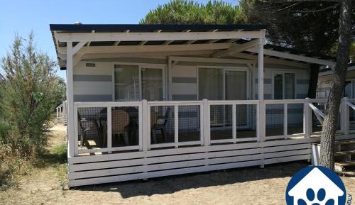 Deluxe Mobile Home pet allowed