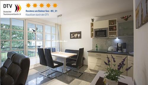 Apartment with Lake View