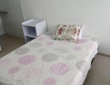 Apartment with Shower