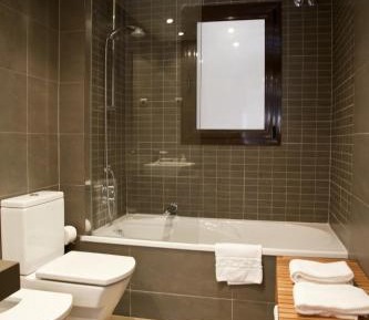 Two-Bedroom Apartment (4-6 Adults)