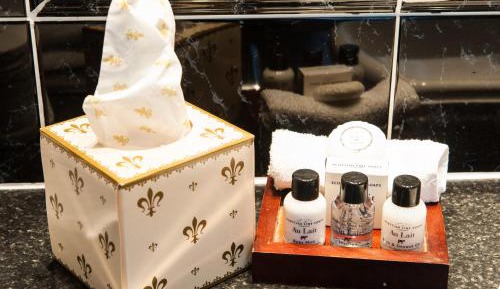 Superior Four-Poster Room