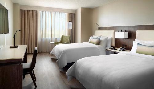 Guest Room with Two Double Beds