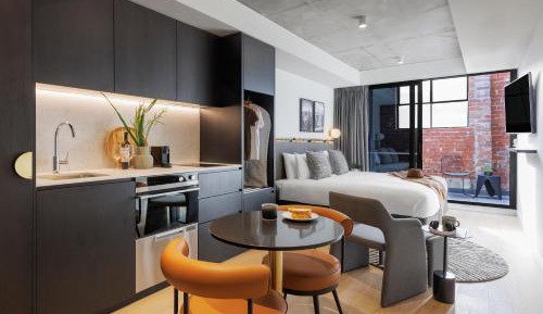 Executive Veriu Suite