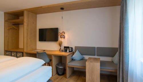 Triple Room with Balcony