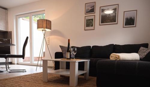 Two-Bedroom Apartment with Shower 