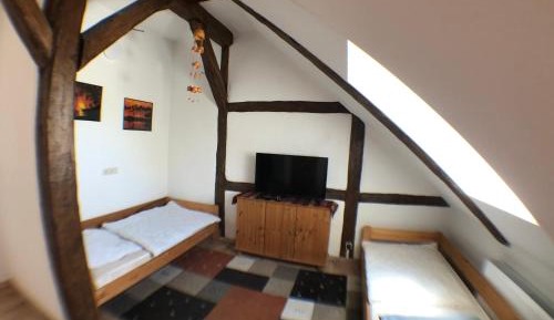 Twin Room with Private Bathroom