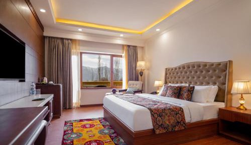 Suite with Balcony
