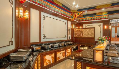 King Room with Mountain View