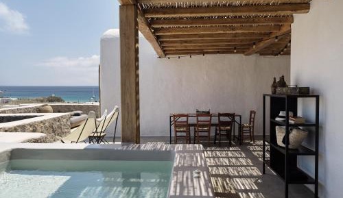  Grand Nomad Two Bedrooms Sea View Suite with Private Pool and Hot Tub