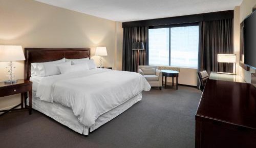Traditional, Guest room, 1 King, City view, Main Building