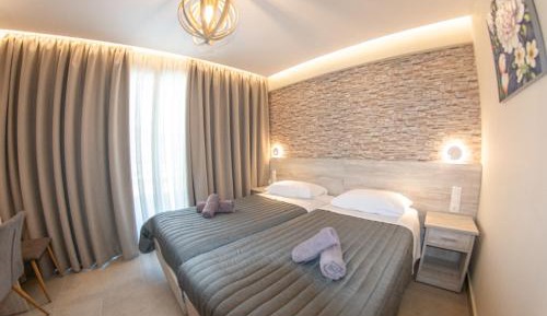 Junior Suite with Balcony