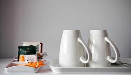 Standard Queen Room with Single Sofa Bed