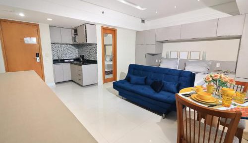 Deluxe Room (2 Adults + 1 Child)