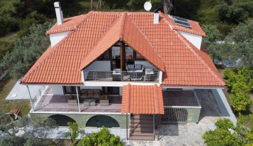 Villa with Sea View