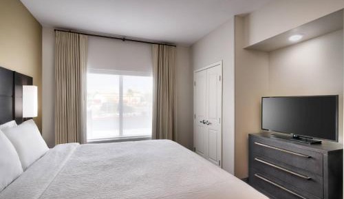 One-Bedroom Suite with Two Queen Beds and Sofa Bed