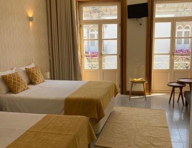 Triple Room with Balcony