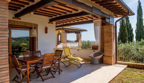 Three-Bedroom Superior Apartment