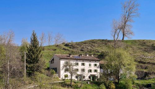 Double or Twin Room with Private Bathroom