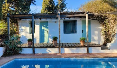 Twin Room with Pool View