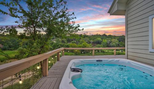 Four-Bedroom Holiday Home