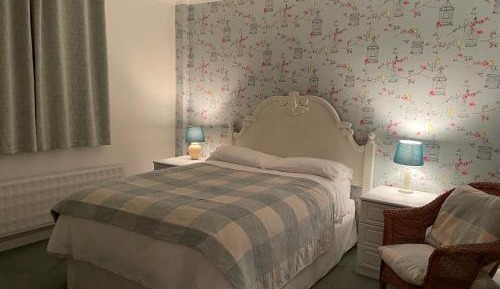 Double Room with Shared Bathroom