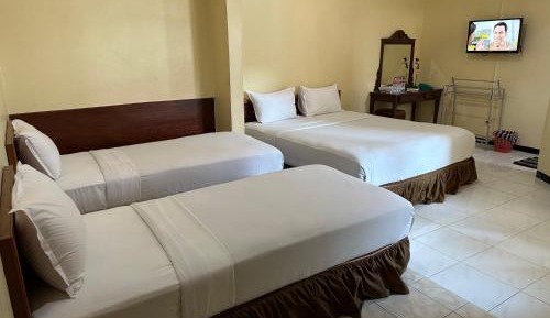 Comfort Triple Room with Shower