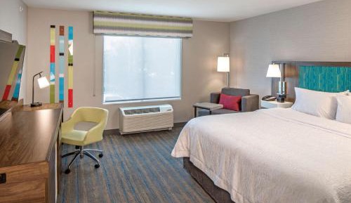 King Room - Hearing Access/Non-Smoking