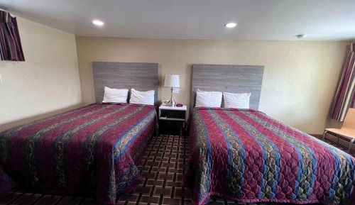 Double Room with Two Double Beds - Non-Smoking
