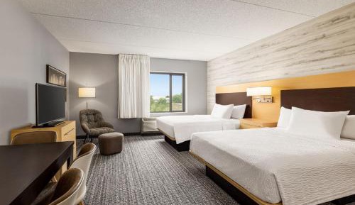 Studio Queen Room with Two Queen Beds 