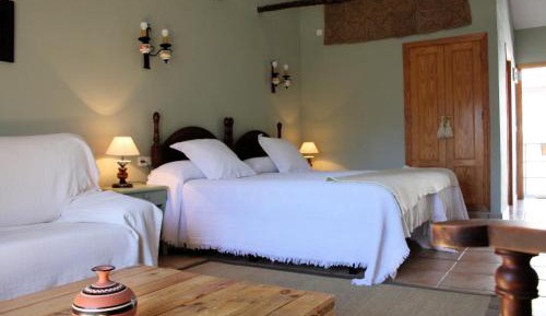 Twin Room with Mountain View