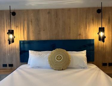 Junior Suite with Garden View