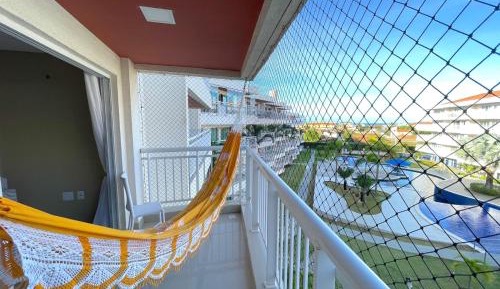 Apartment with Pool View 
