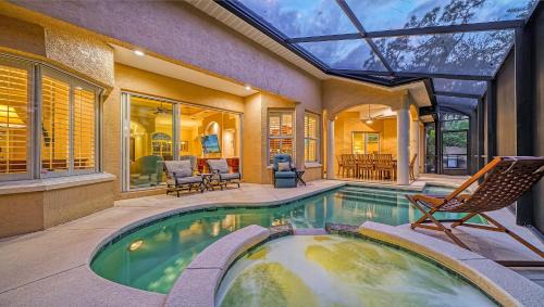 Four-Bedroom Holiday Home