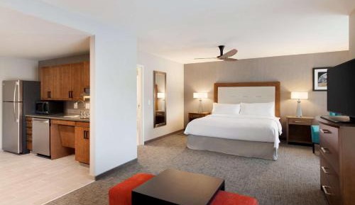 King Studio - Mobility and Hearing Access/Non-Smoking