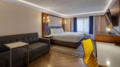 Presidential King Suite - Non-Smoking