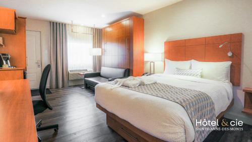 Superior Queen Room with Two Queen Beds