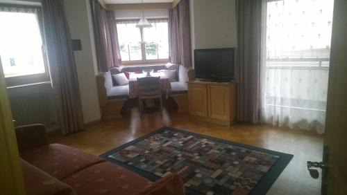 One-Bedroom Apartment (4 Adults)