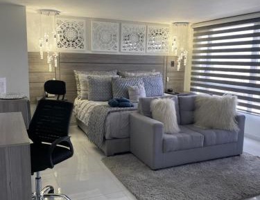 King Room with Spa Bath