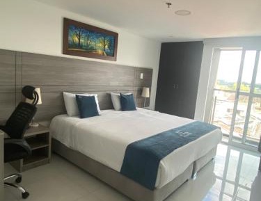 Queen Room with Balcony