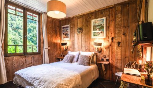 Double Room with Mountain View