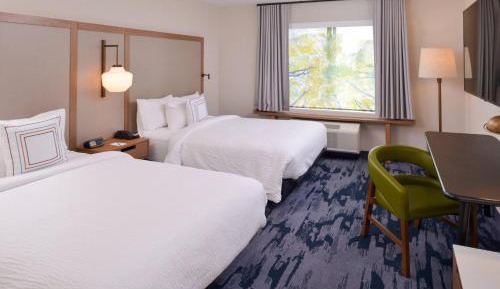 Suite with Two Queen Beds and Sofa Bed 