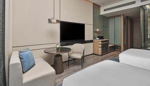 Premium Twin Room with River View - Lounge Access