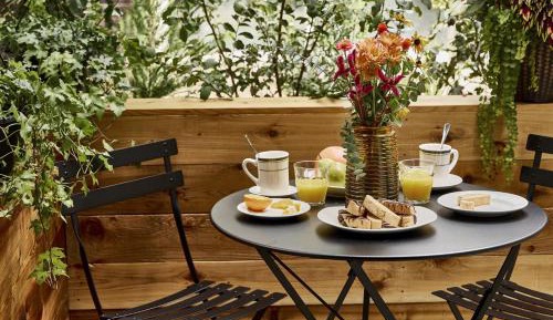 Chalet King Accessible