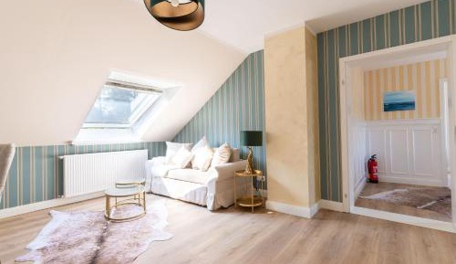 One-Bedroom Suite