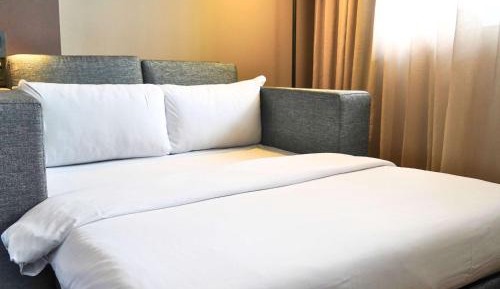 Superior Room with One Double Bed and Sofa Bed