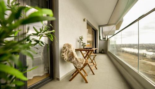 Apartment with Balcony