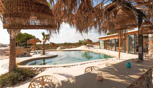 One-Bedroom Holiday Home