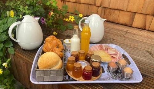 Villa with Garden View