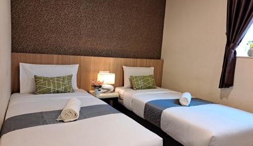 Deluxe Twin Room