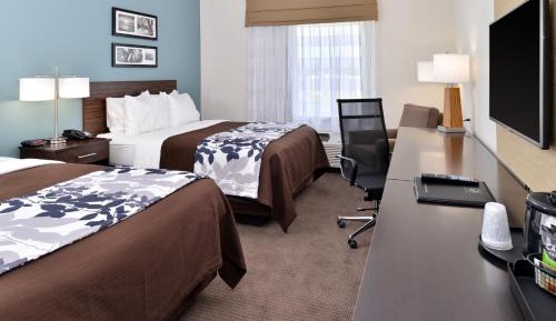 Queen Room with Two Queen Beds - Non-Smoking